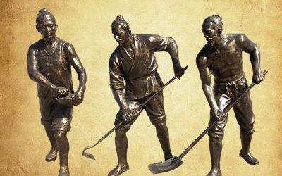 園林景觀春耕人物玻璃鋼仿銅雕塑