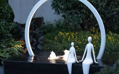 別墅小區創意景觀玻璃鋼池塘邊上坐著的人物雕塑