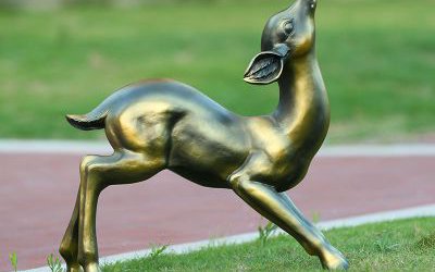 玻璃鋼仿銅戶外園林景觀奔跑的梅花鹿雕塑