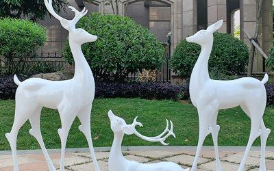 別墅小區(qū)玻璃鋼卡通梅花鹿雕塑