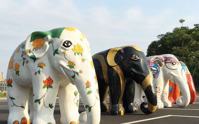 公園景區玻璃鋼彩繪戶外大型大象雕塑