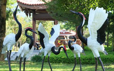 別墅小區仿真動物丹頂鶴雕塑