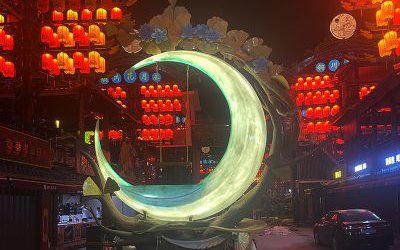 玻璃鋼法院月亮景觀雕塑